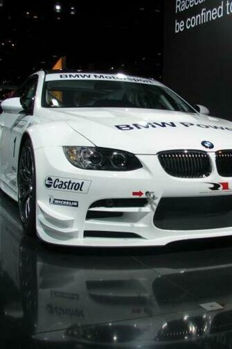 Bmw M3 Gt2 iPhone 4s Wallpaper iPad