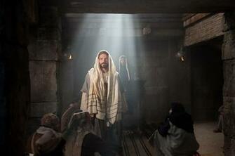 Luke Jesus Standing In The Synagogue