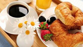 Rico Desayuno Decorado Con Flores Y Frutas Wallpaper HD Ultra