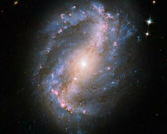 Hubble Telescope Screensaver Pics About Space