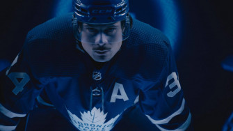 Auston Matthews Blue And Black 0urph15l758fckr0 Wallpaper