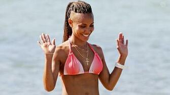 Jada Pinkett Smith Wallpaper Image Photos Pictures Background