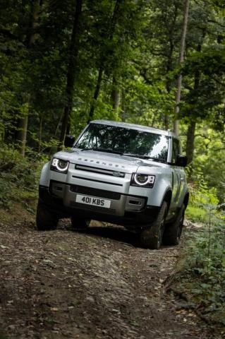 Land Rover Defender X Dynamic Best Quality