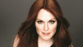Julianne Moore Hot Image 1080p Laptop Full HD Wallpaper