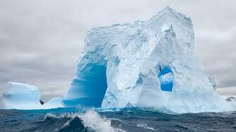 HD Epic Glacier Wallpaper