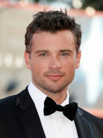 Tom Welling HD Wallpaper