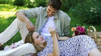 Cute Love Couple Wallpaper For Desktop Sweet