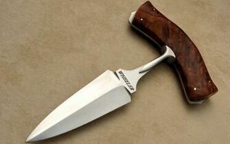 Cool Knife Wallpaper