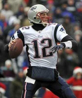 HD Wallpaper Nfl Football Against The Buffalo Bills During Action