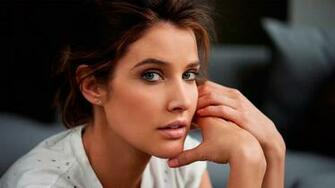 Cobie Smulders Wallpaper HD