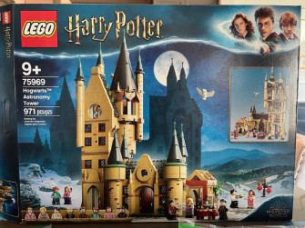 Lego Harry Potter Hogwarts Astronomy Tower Complete