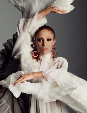 Adwoa Aboah Photo Of Pics Wallpaper