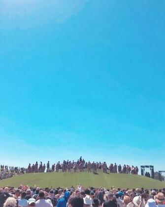 Sunday Service iPhone Wallpaper Coachella