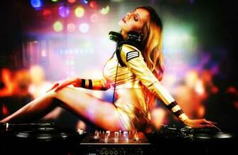 Sexy Girl Dj Blonde With Curve On Body HD 1080p