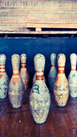 Dilapidated Bowling Stadium Board iPhone Wallpaper