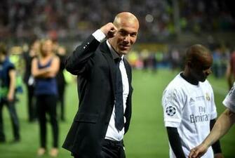 Zinedine Zidane Wallpaper Image Photos Pictures Background