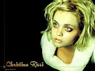 Christina Ricci Wallpaper Photos Image Pictures