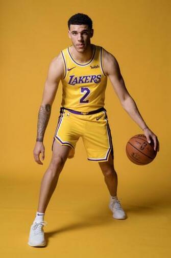Nba News Warriors Worry Over Kyrie Irving Lonzo Ball Shock