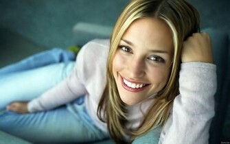 Wallpaper Anterior Piper Perabo Siguiente