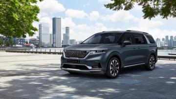 Fourth Generation Kia Carnival Revealed