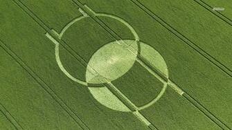 Url Desktopwallpaper4 Me Photography Crop Circles