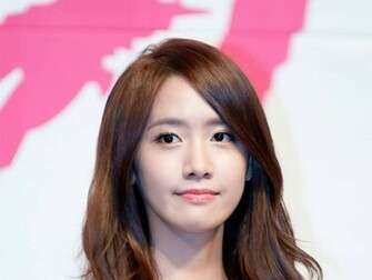 Im Yoona Wallpaper