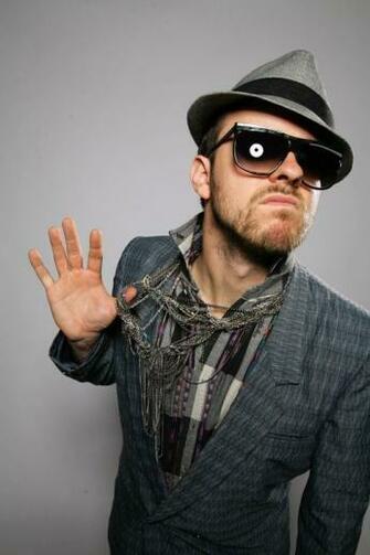 Ricky Reed From Wallpaper Bands I