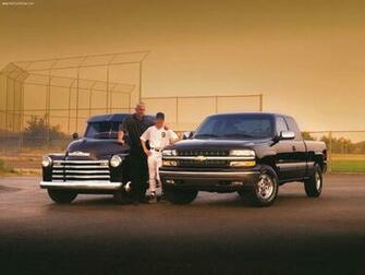 Chevrolet Suburban Interior Image
