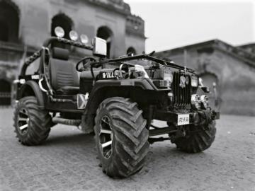 Open Jeep On Rent Photos