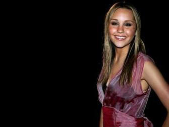 Amanda Bynes Wallpaper