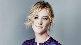 Mackenzie Davis Wallpaper X Net