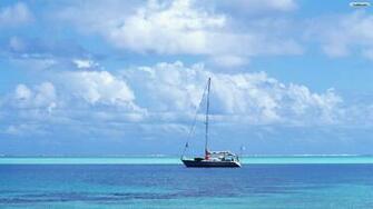 Sea Boat Wallpaper Photo Desktop