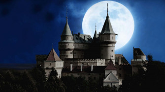 Castle Aesthetic Wallpaper