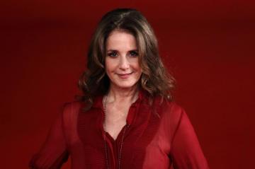 Debra Winger HD Wallpaper 7wallpaper Net In