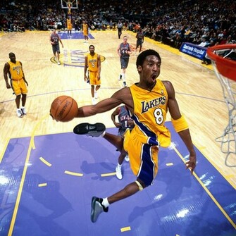 Kobe Bryant Dunk The Art Mad Wallpaper