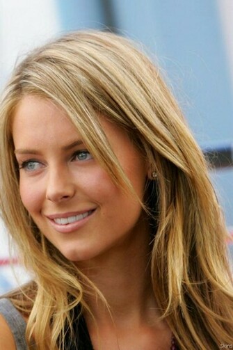 Jennifer Hawkins Wallpaper