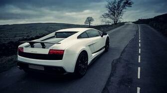 White Lamborghini Gallardo HD Wallpaper Covers Heat