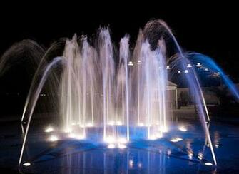 Mind Blowing Fountain Wallpaper For Your Desktop