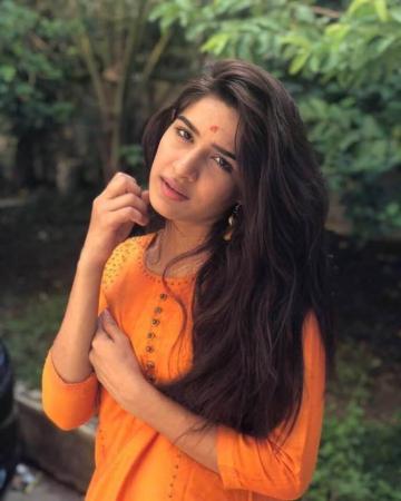 Neha Khan Wiki Biography Age Movies Image More News Bugz