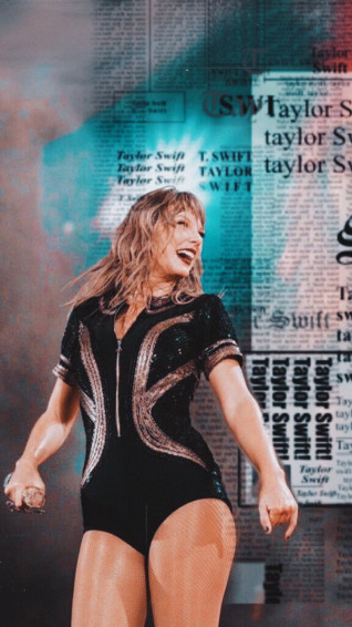 Ts Locks Read Pinned On Simple Reputation Tour Taylor