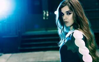 Hailee Steinfeld Background For Computer