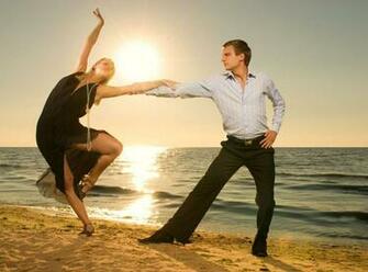 Love Couple Wallpaper Beach Pictures Ideas Of Photo