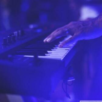 Live Music Wallpaper Scroll