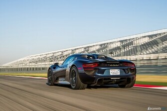 Full Size Porsche Spyder Wallpaper