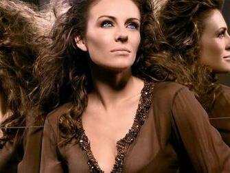Elizabeth Hurley Desktop Pc And Mac Wallpaper