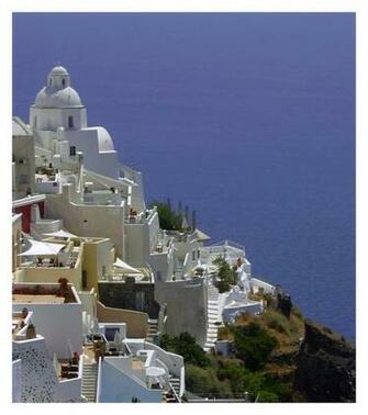 Cliffside Santorini Wallpaper