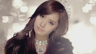 Im Yoona Wallpaper