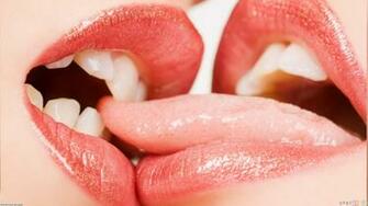 Hot Kiss Wallpaper Open Walls