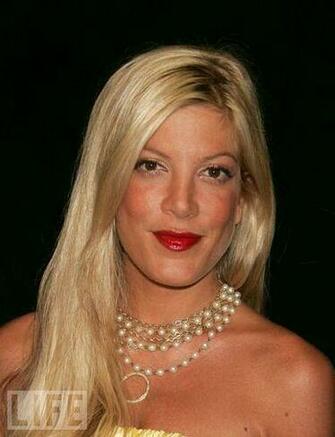 Tori Spelling Image