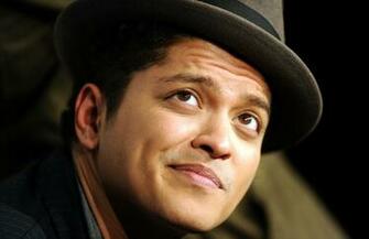 Bruno Mars HD Wallpaper High Quality